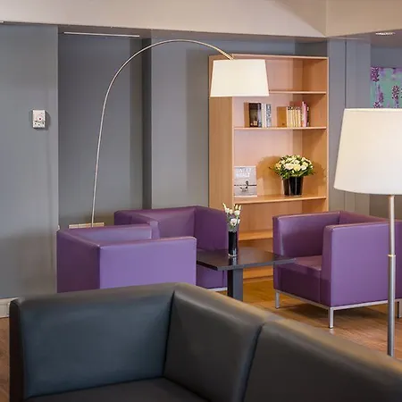 Hotel Ramada By Wyndham Amsterdam Airport Schiphol 4*