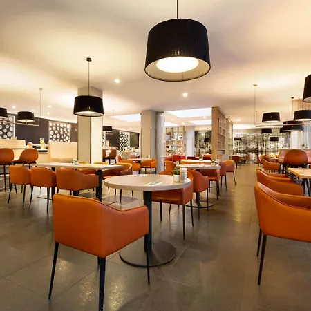 Hotel Ramada By Wyndham Amsterdam Airport Schiphol