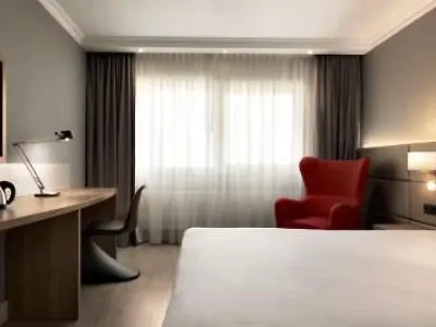 Ramada By Wyndham Amsterdam Airport Schiphol 호텔
