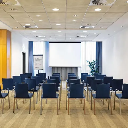 Ramada By Wyndham Amsterdam Airport Schiphol 4* Badhoevedorp