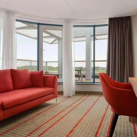 Hotel Ramada By Wyndham Amsterdam Airport Schiphol 4*