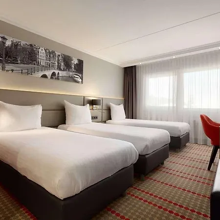 Hotel Ramada By Wyndham Amsterdam Airport Schiphol 4*