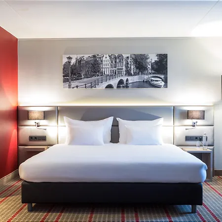 Ramada By Wyndham Amsterdam Airport Schiphol 巴特霍芬多普