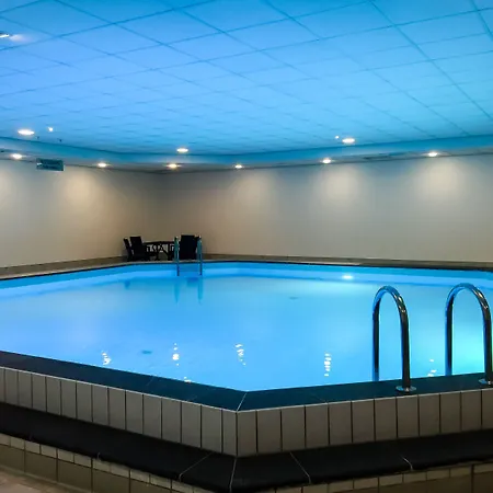 酒店 Ramada By Wyndham Amsterdam Airport Schiphol 4*