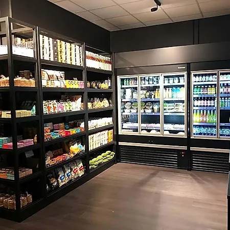 Ramada By Wyndham Amsterdam Airport Schiphol 4*