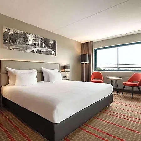 Ramada By Wyndham Amsterdam Airport Schiphol Badhoevedorp