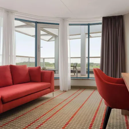 호텔 Ramada By Wyndham Amsterdam Airport Schiphol 바드후베도르프