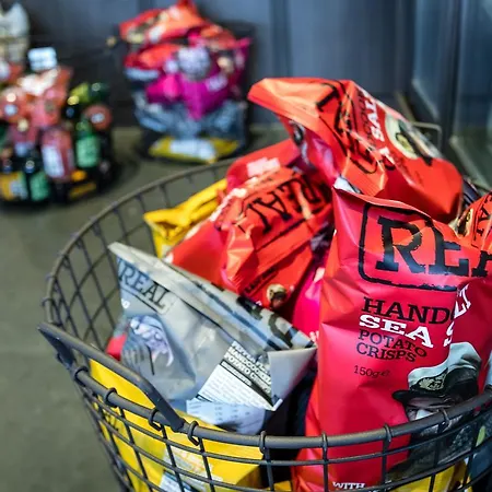 Ramada By Wyndham Amsterdam Airport Schiphol Hotel 4*