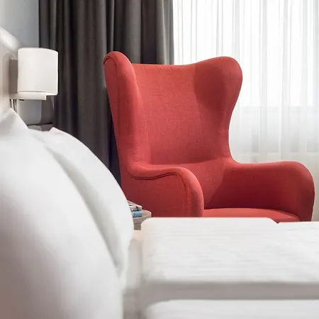 Hotel Ramada By Wyndham Amsterdam Airport Schiphol