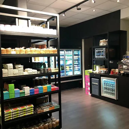 酒店 Ramada By Wyndham Amsterdam Airport Schiphol 巴特霍芬多普