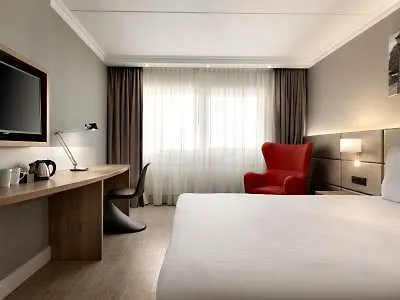 Ramada By Wyndham Amsterdam Airport Schiphol 호텔 바드후베도르프