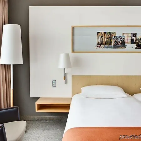 Ramada By Wyndham Amsterdam Airport Schiphol 4* 바드후베도르프