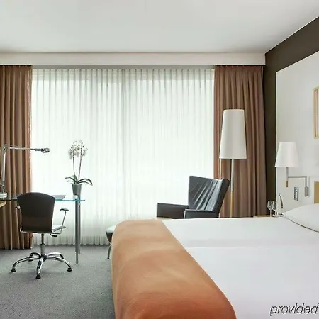 호텔 Ramada By Wyndham Amsterdam Airport Schiphol