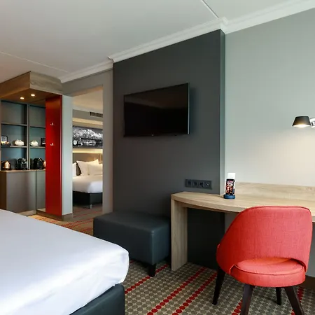 Ramada By Wyndham Amsterdam Airport Schiphol Hotel